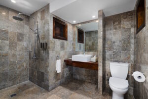 Premium Pool Villa Suite Bathroom